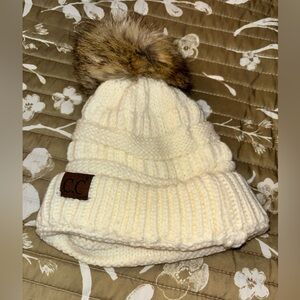 CC Women’s Beige Knit Beanie Hat With Pom‎ One Size